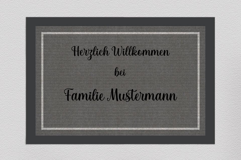 Fußmatte mit Familienname