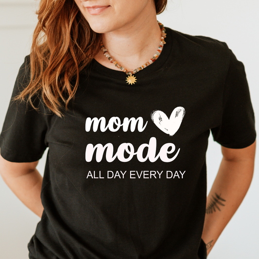 Mom mode T-Shirt